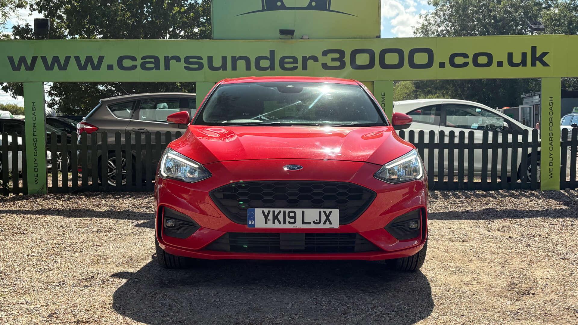 Ford Focus view 2