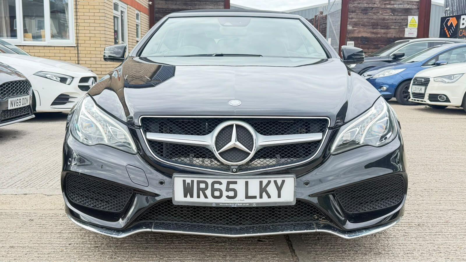 Mercedes-Benz E-Class view 7