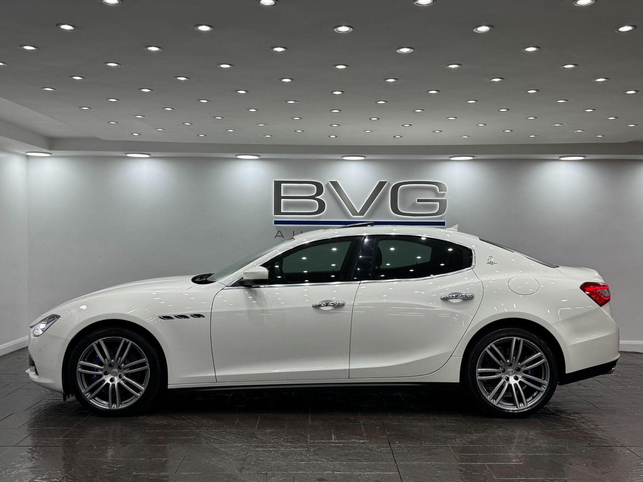 Maserati Ghibli view 14