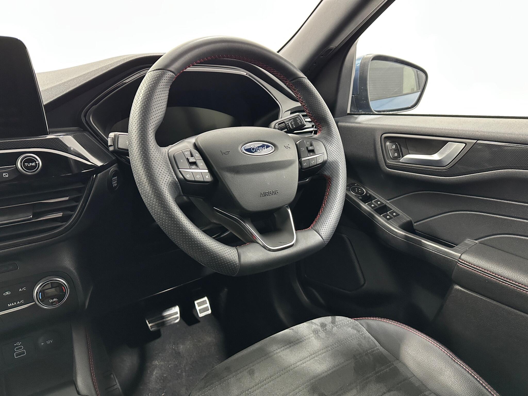 Ford Kuga view 12