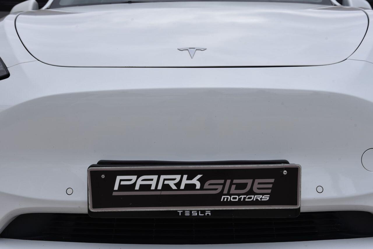 Tesla Model Y view 12