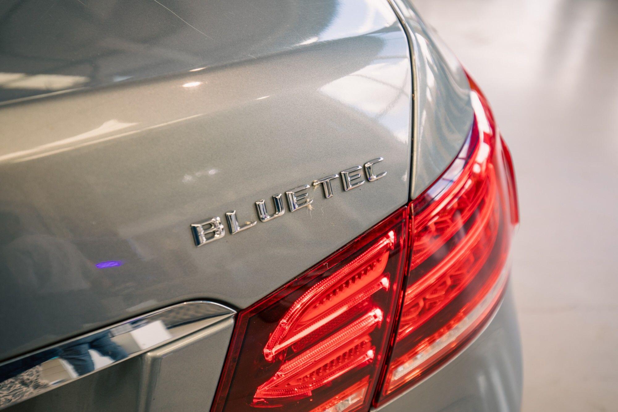 Mercedes-Benz E-Class view 7