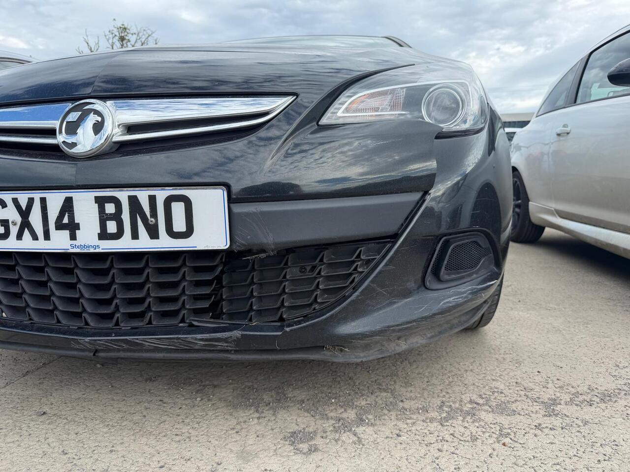 Vauxhall Astra GTC view 48