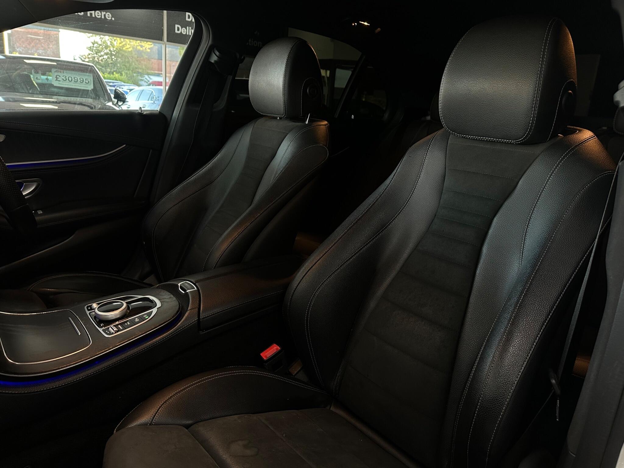 Mercedes-Benz E Class view 39