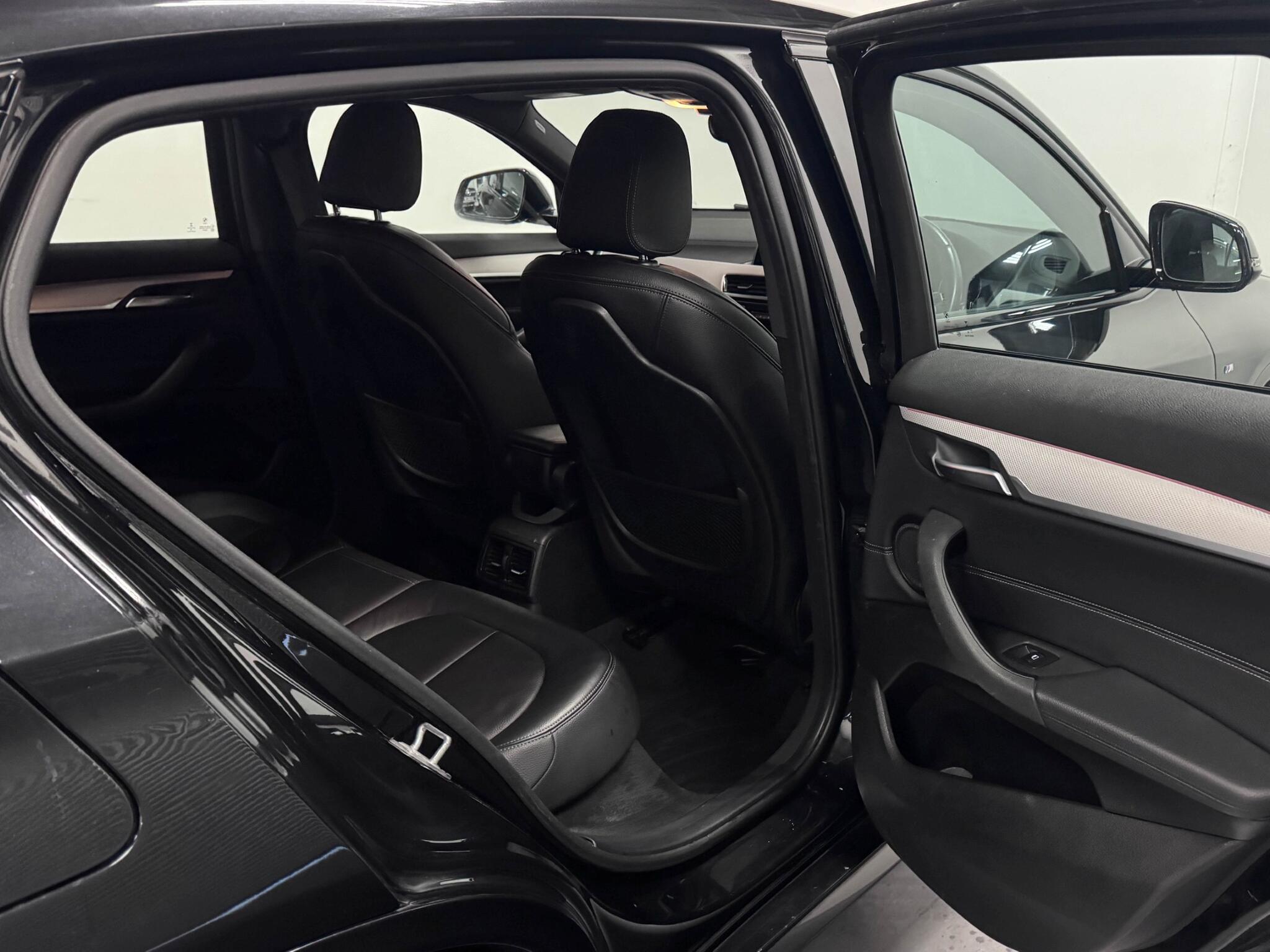 BMW X2 view 28