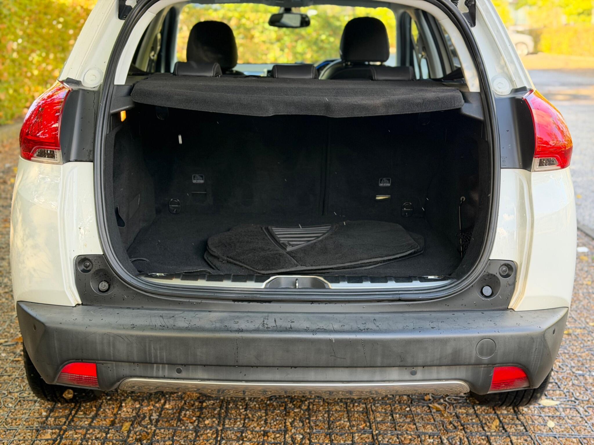 Peugeot 2008 view 61