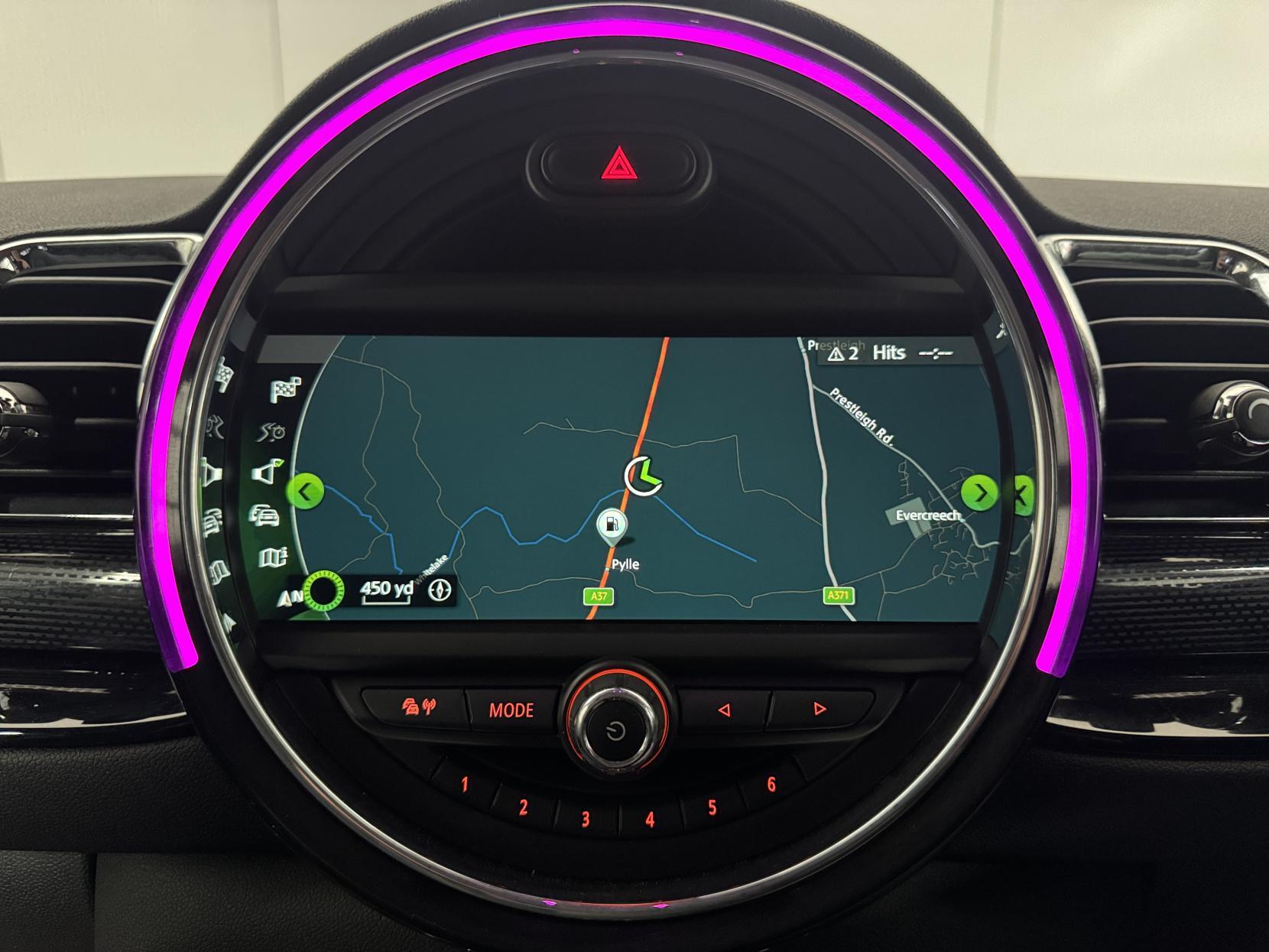 Mini Clubman view 70