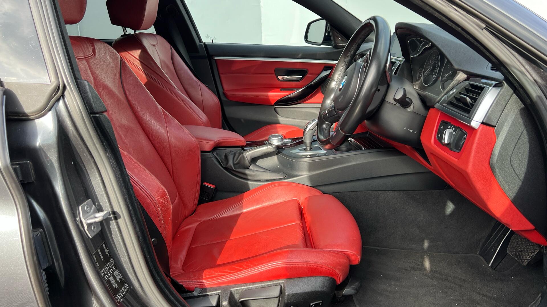 BMW 4 Series view 11