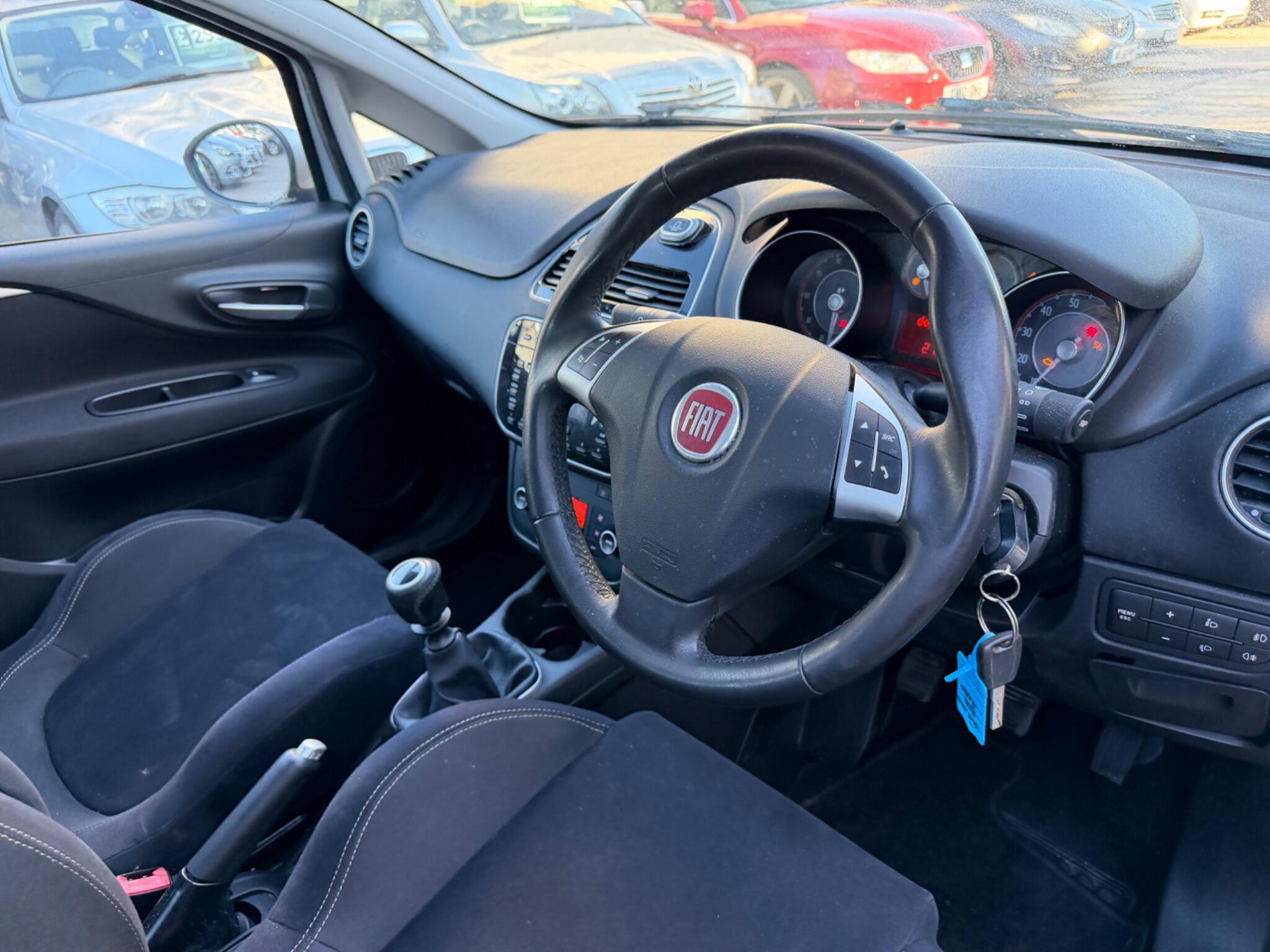 Fiat Punto view 11