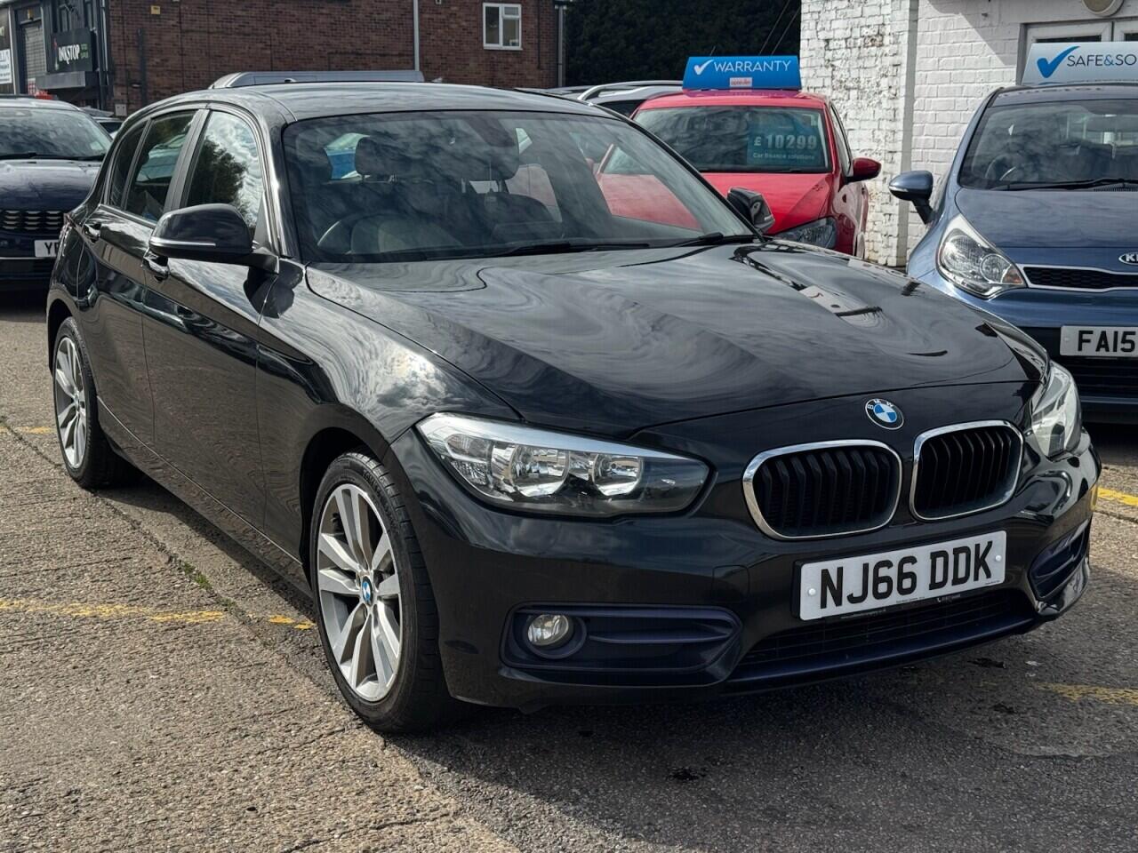 BMW 1 Series view 12