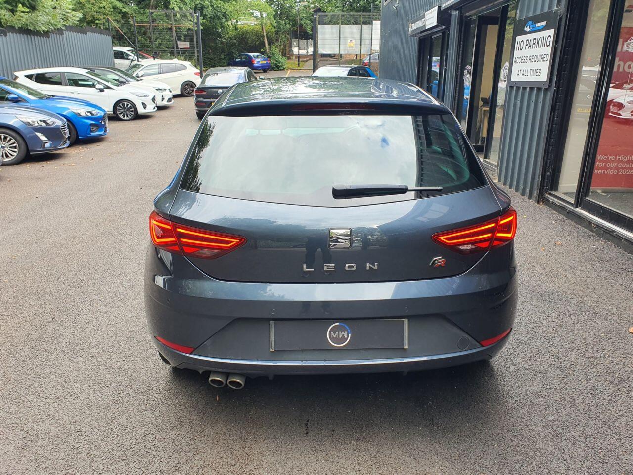 Seat Leon Leon view 5