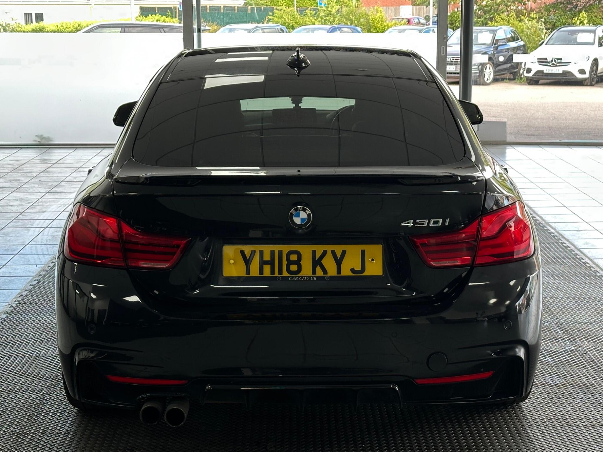 BMW 4 Series view 12