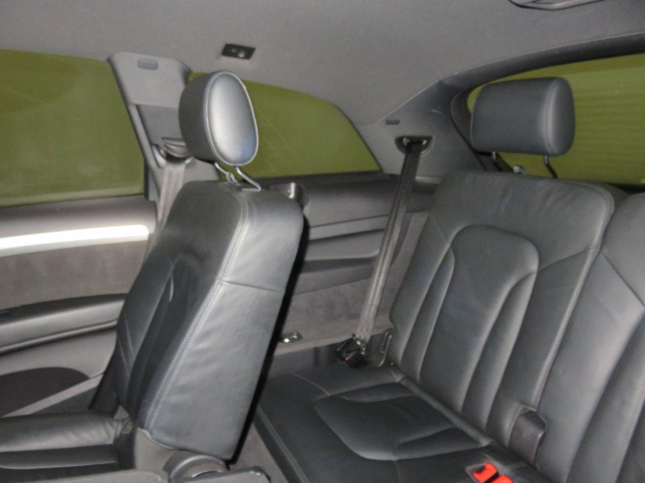 Audi Q7 view 54