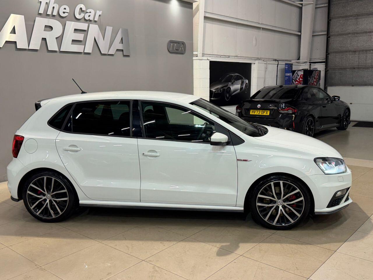 Volkswagen Polo view 9