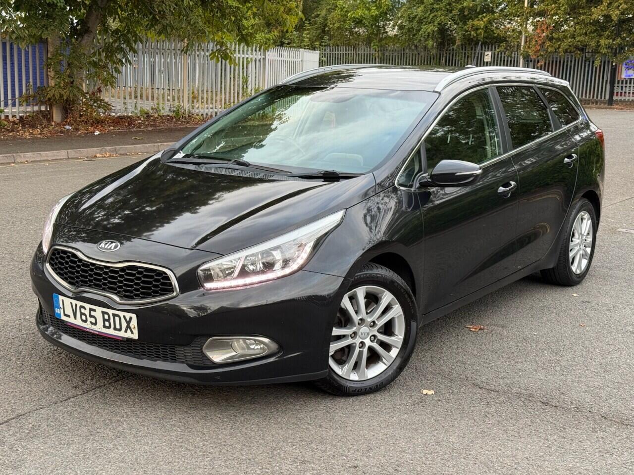 Kia Ceed view 3