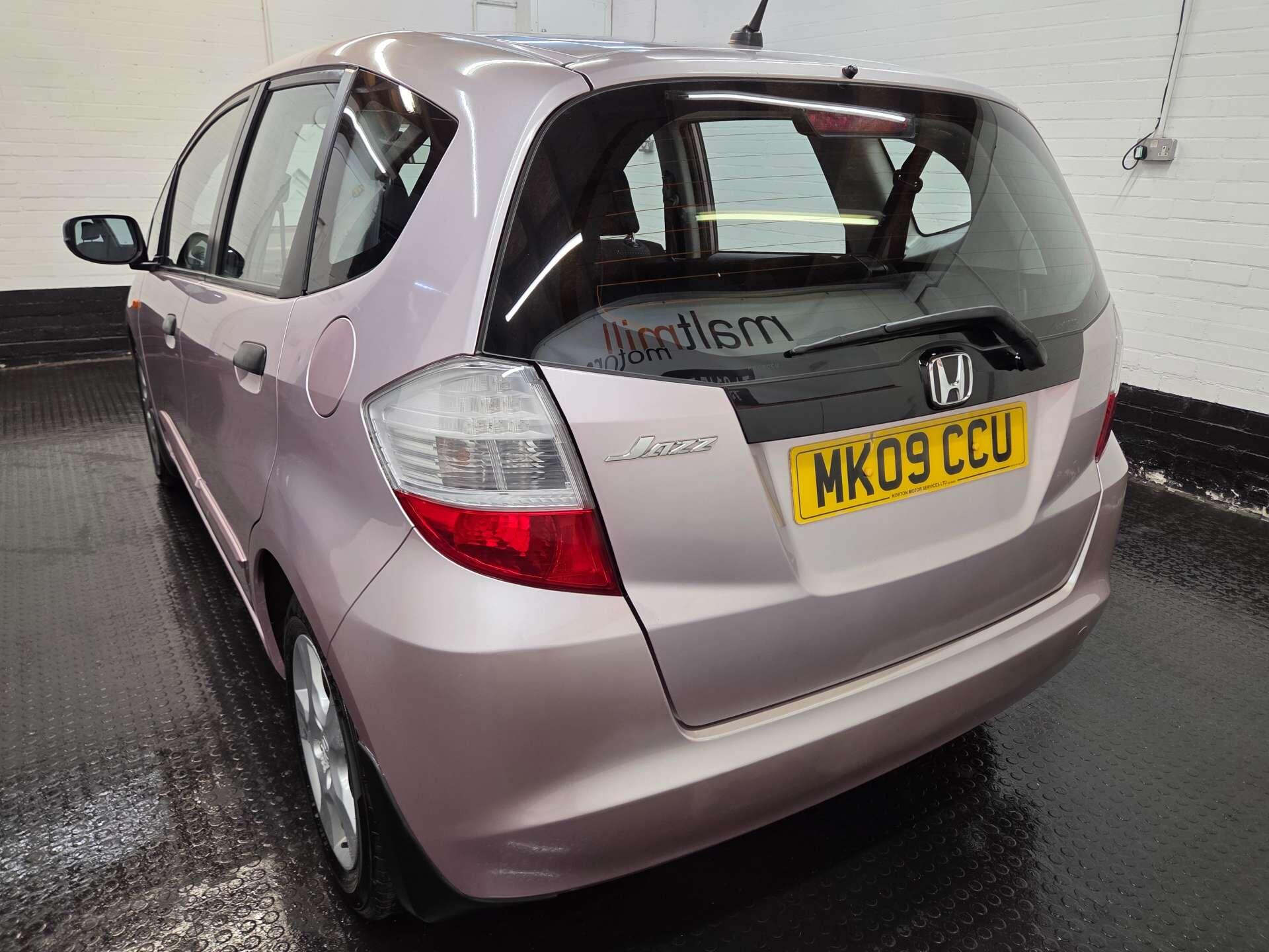 Honda Jazz view 5