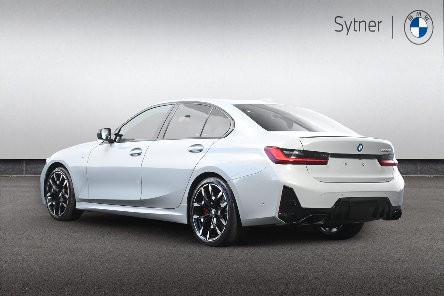BMW 3 Series view 2