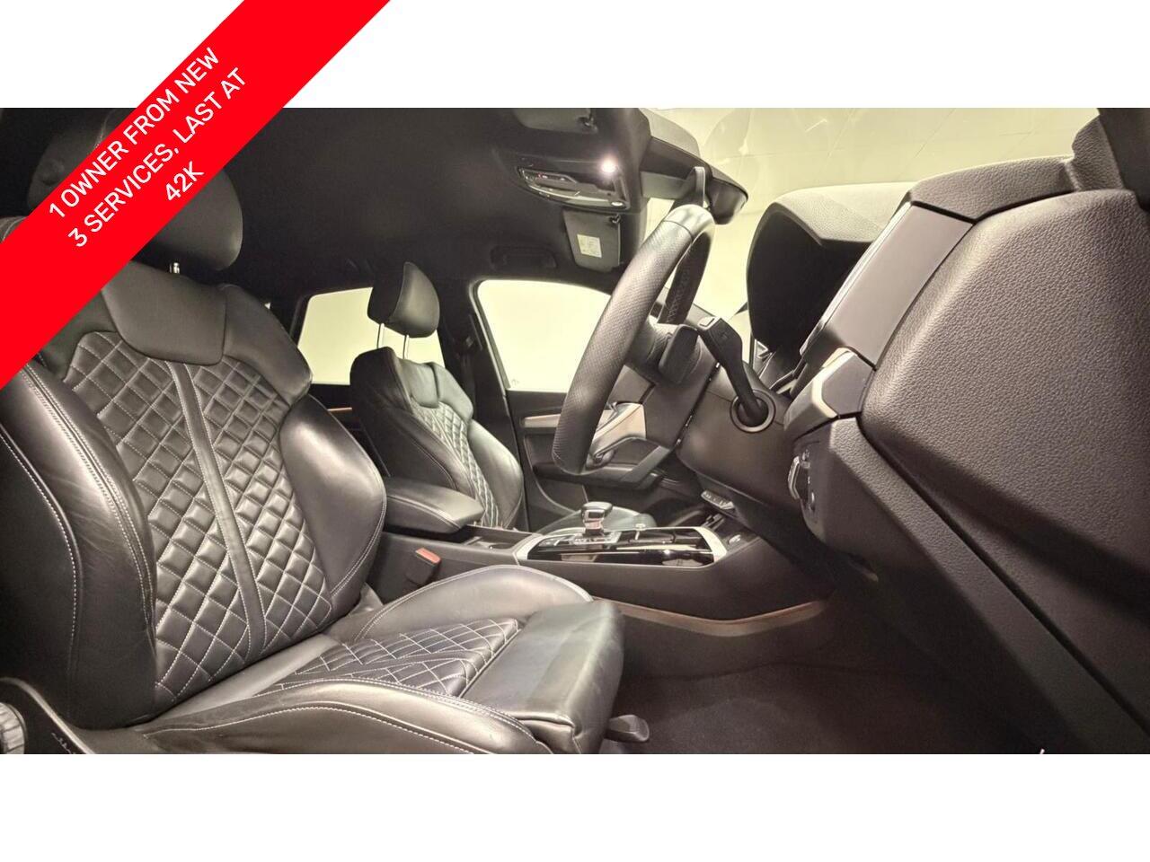 Audi Q5 view 2