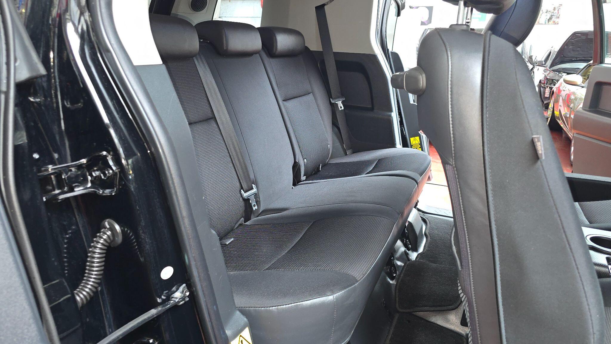 Toyota FJ Cruiser view 22