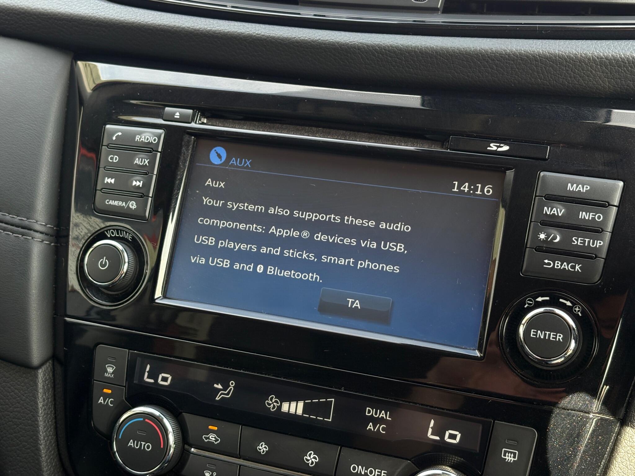 Nissan X-Trail view 28