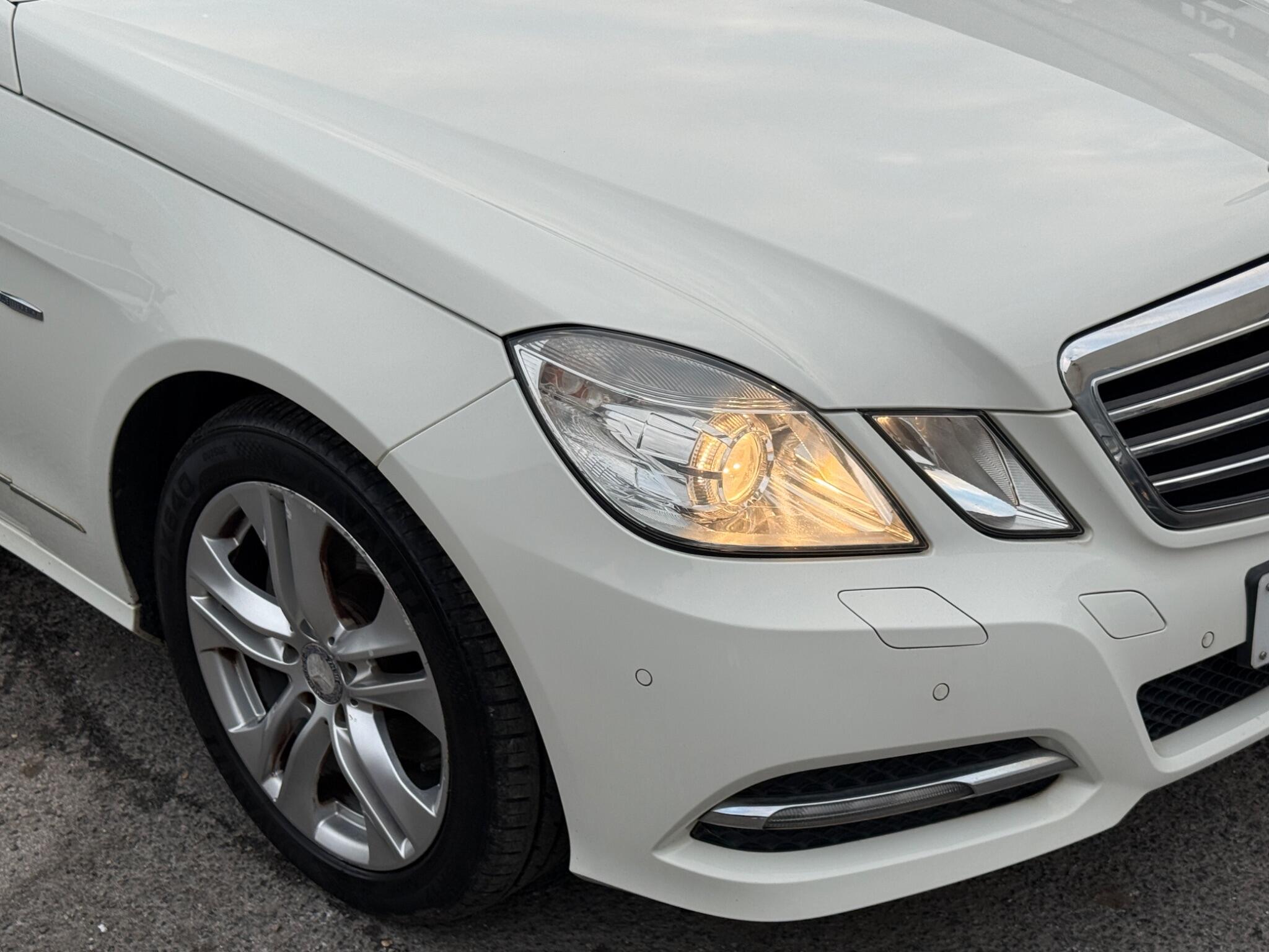 Mercedes-Benz E Class - Image 22