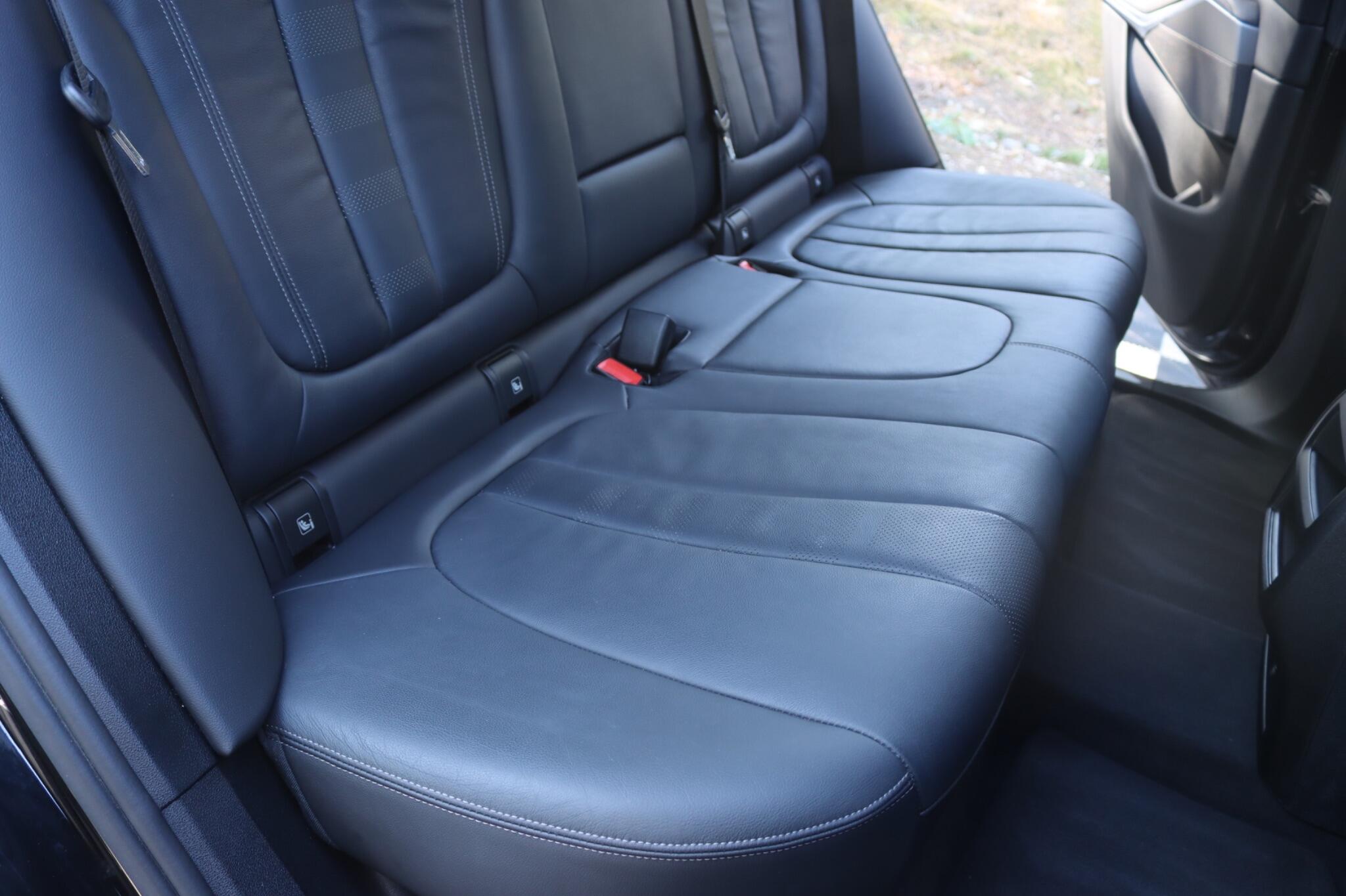 BMW X5 view 13