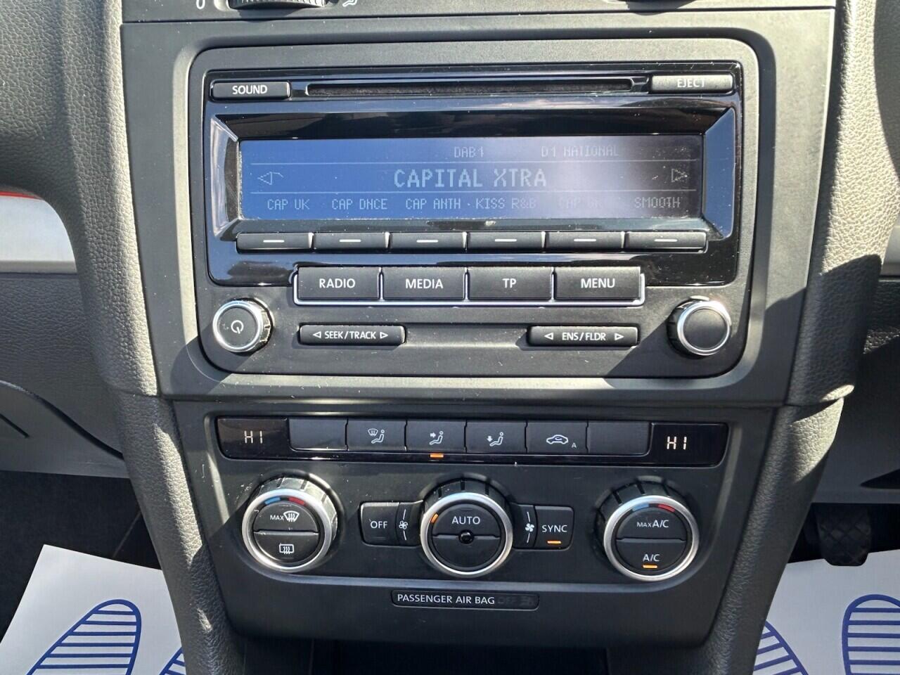 Volkswagen Golf view 34