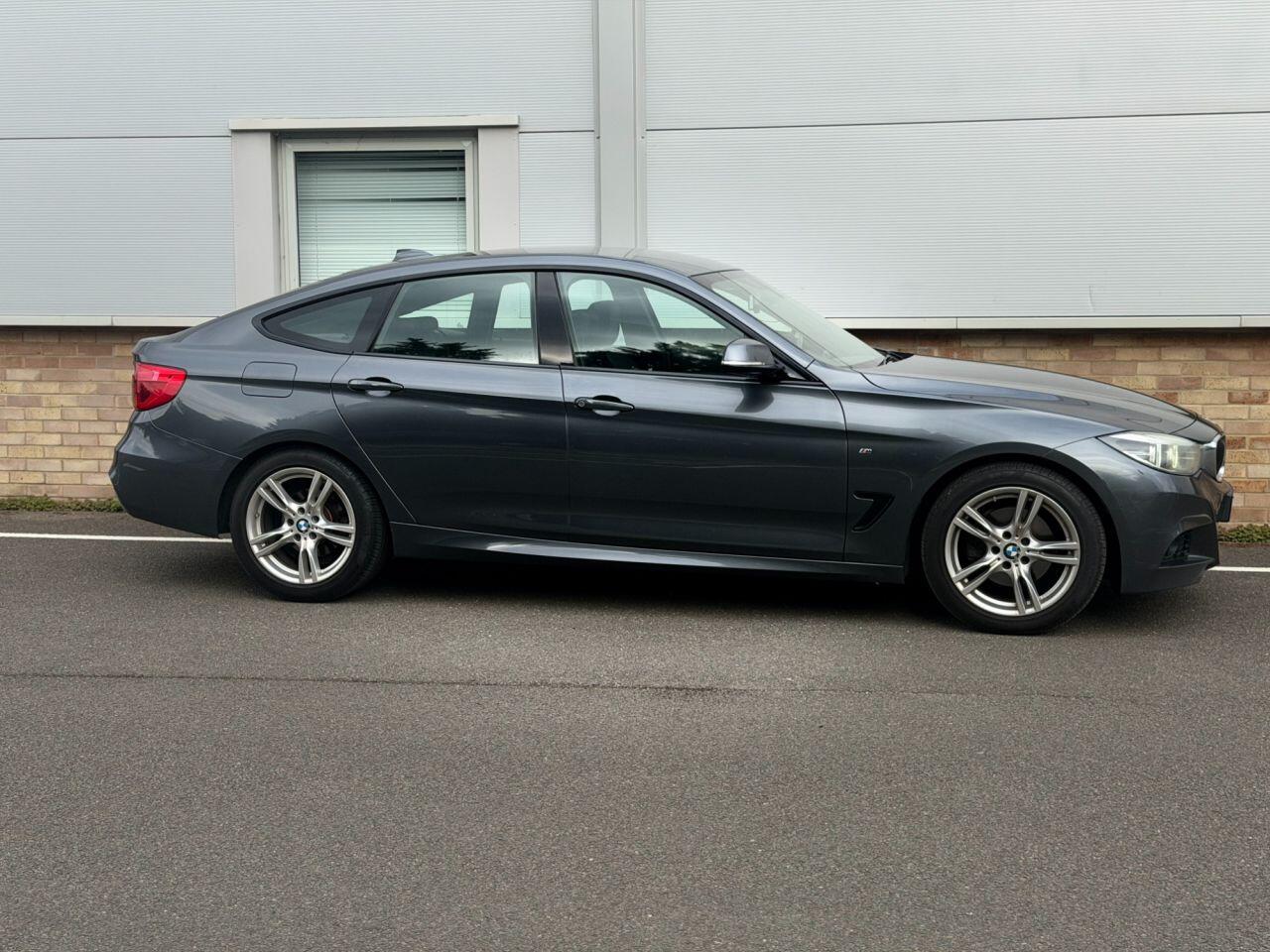 BMW 3 Series Gran Turismo view 37