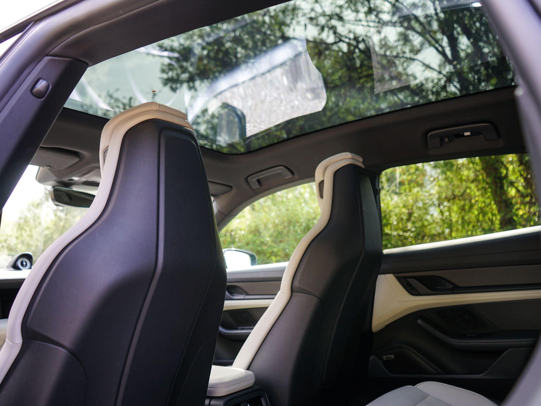 Porsche Taycan view 20