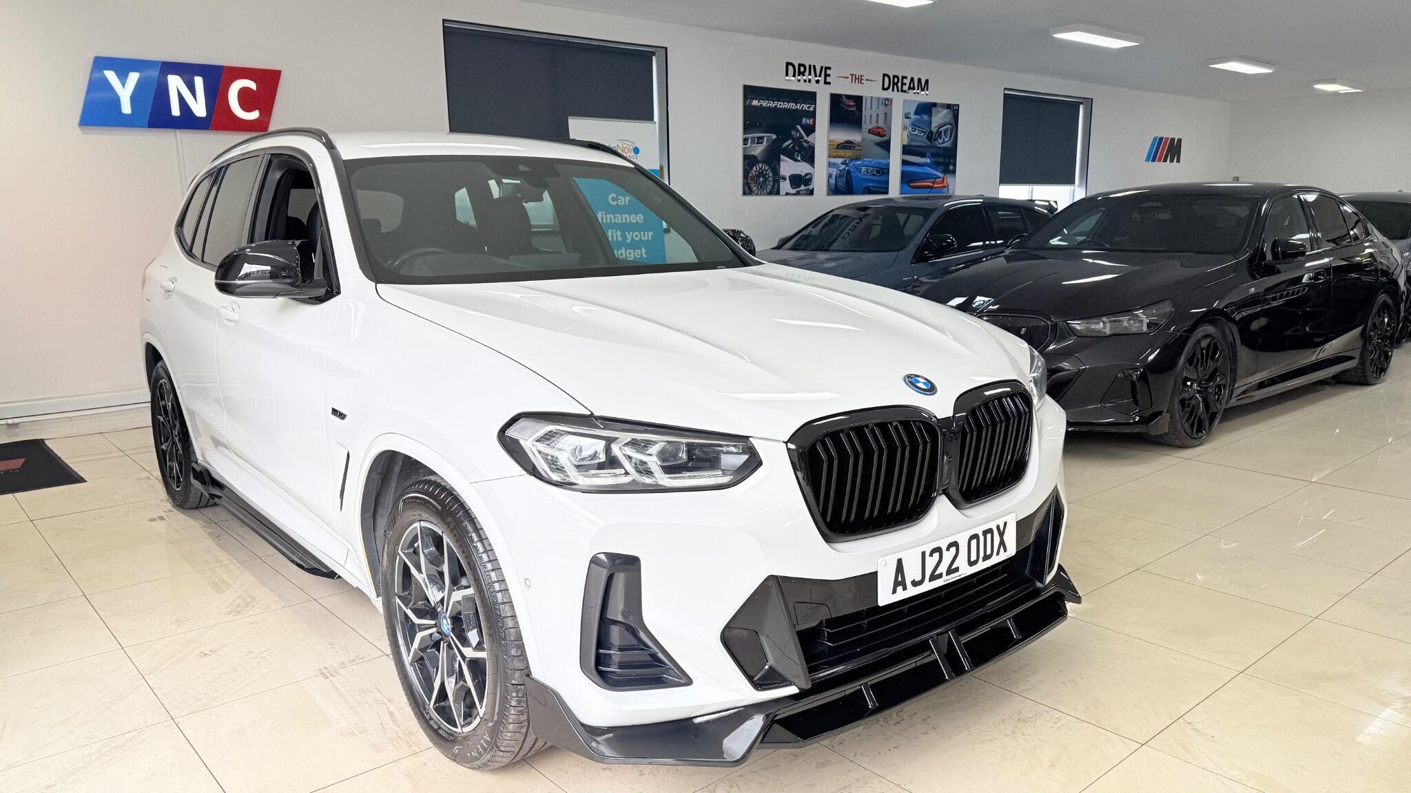 BMW X3 view 45