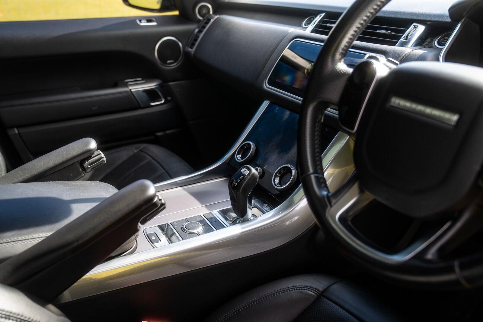 Land Rover Range Rover Sport view 18