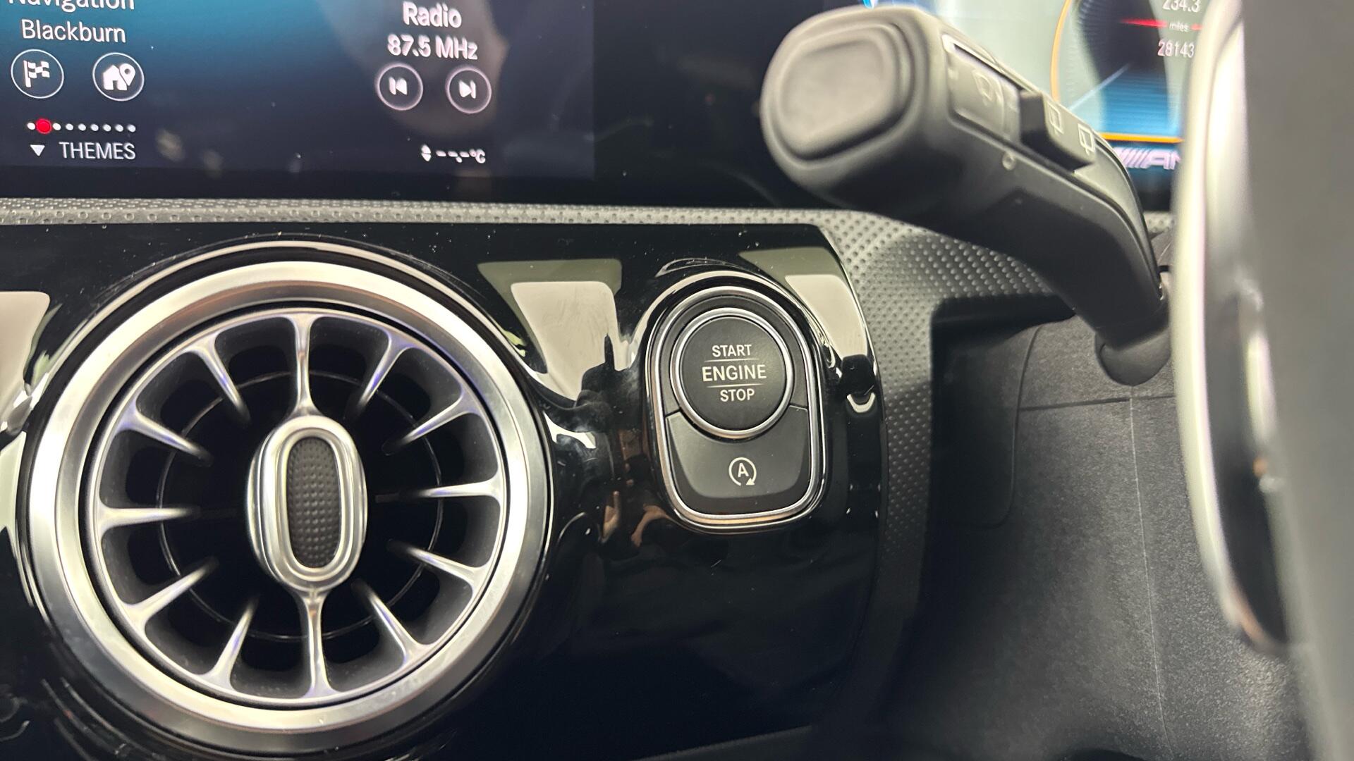Mercedes-Benz A-Class view 37