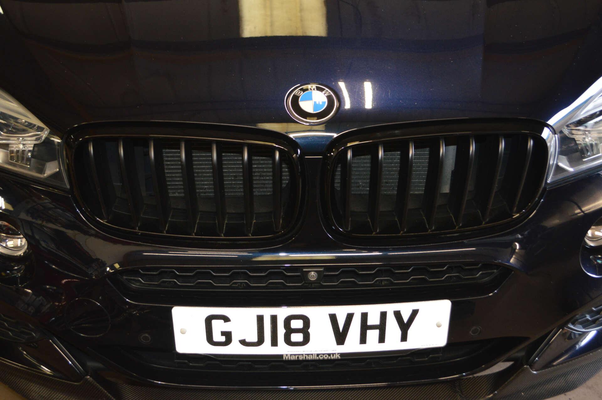 BMW X6 view 56