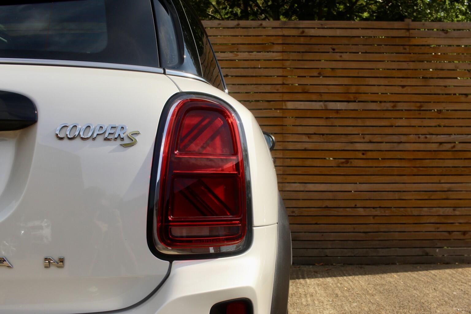 Mini Countryman view 35