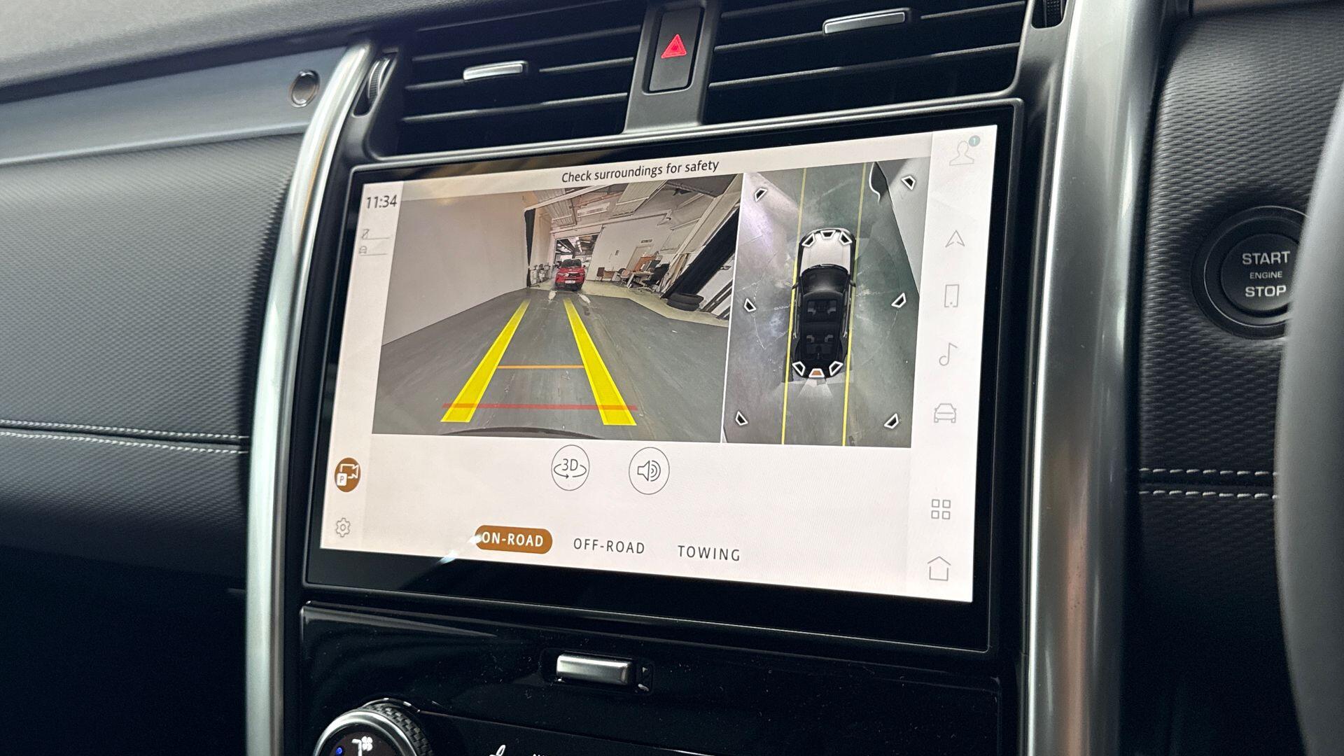 Land Rover Discovery view 12