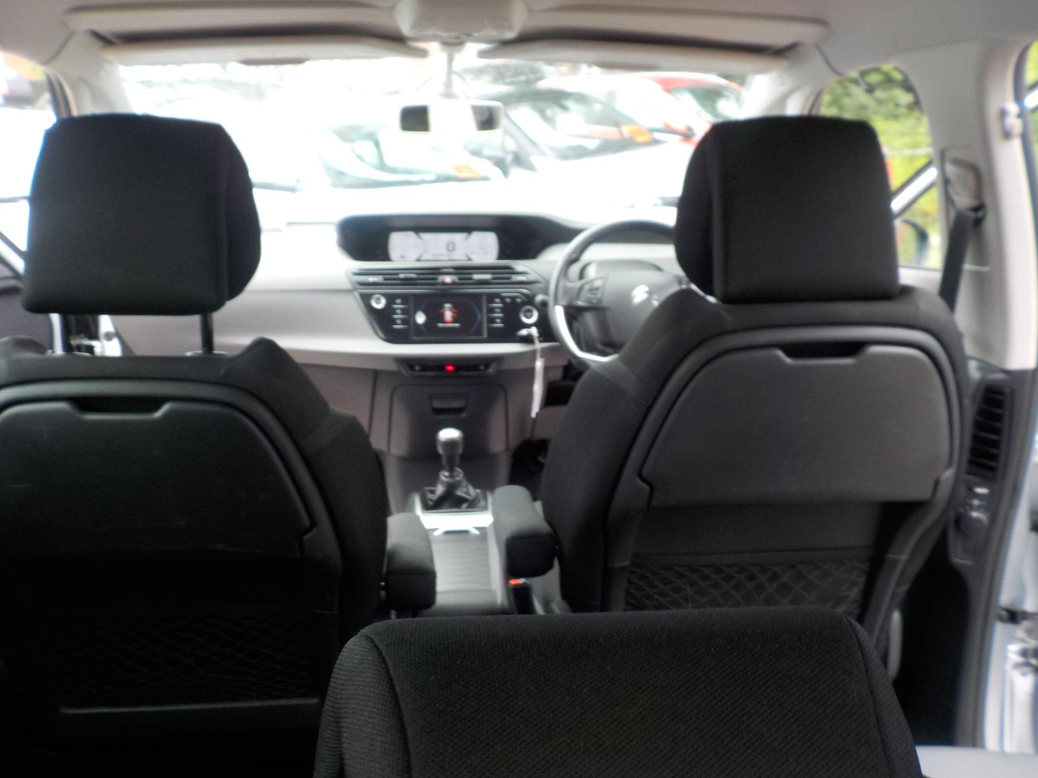 Citroen Grand C4 Picasso 1.6 e-HDi VTR+ Euro 5 (s/s) 5dr