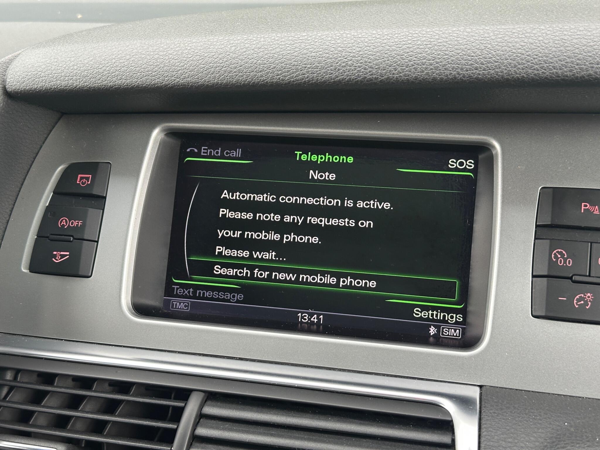 Audi Q7 view 43