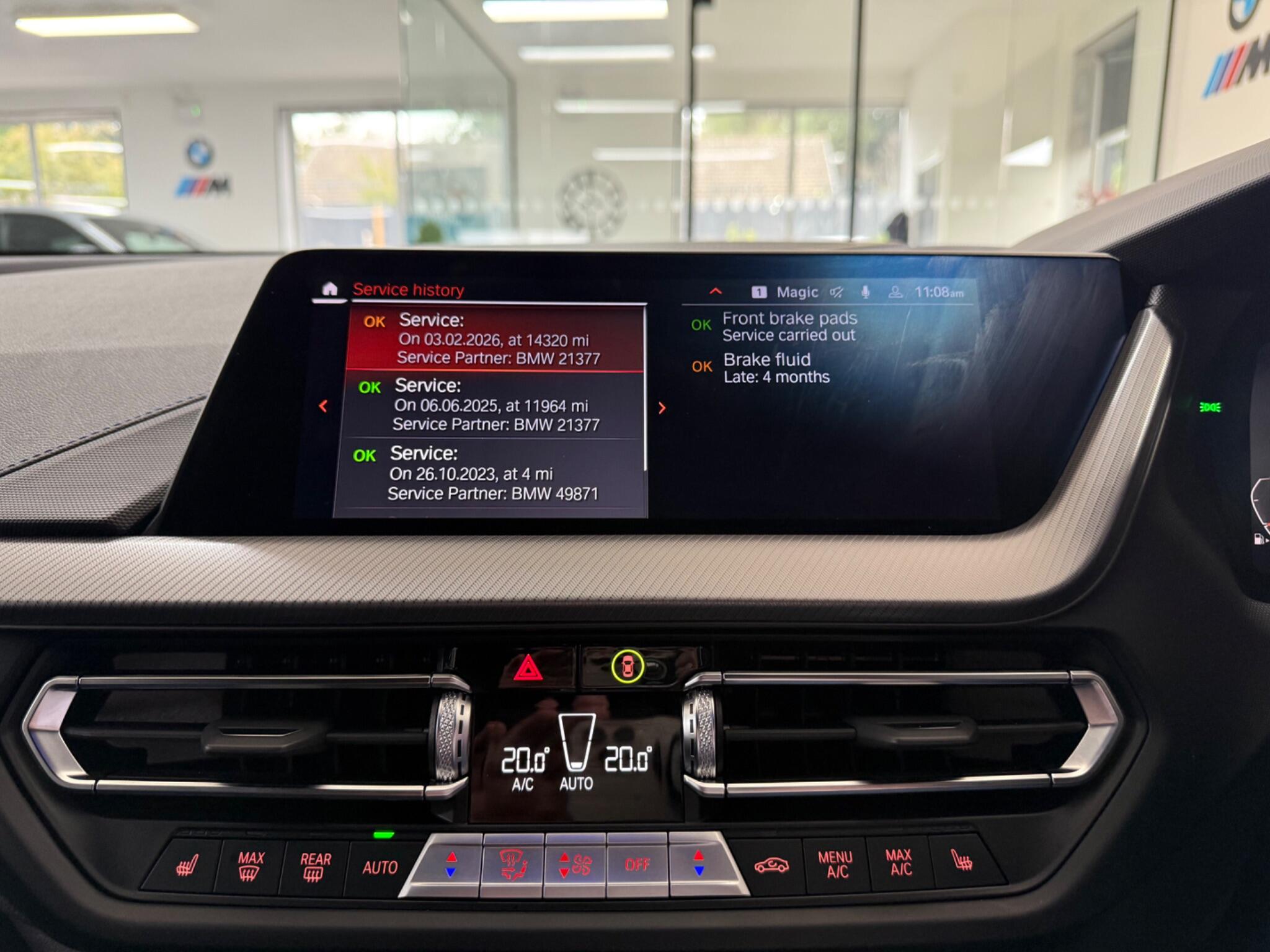 BMW 1 Series view 17