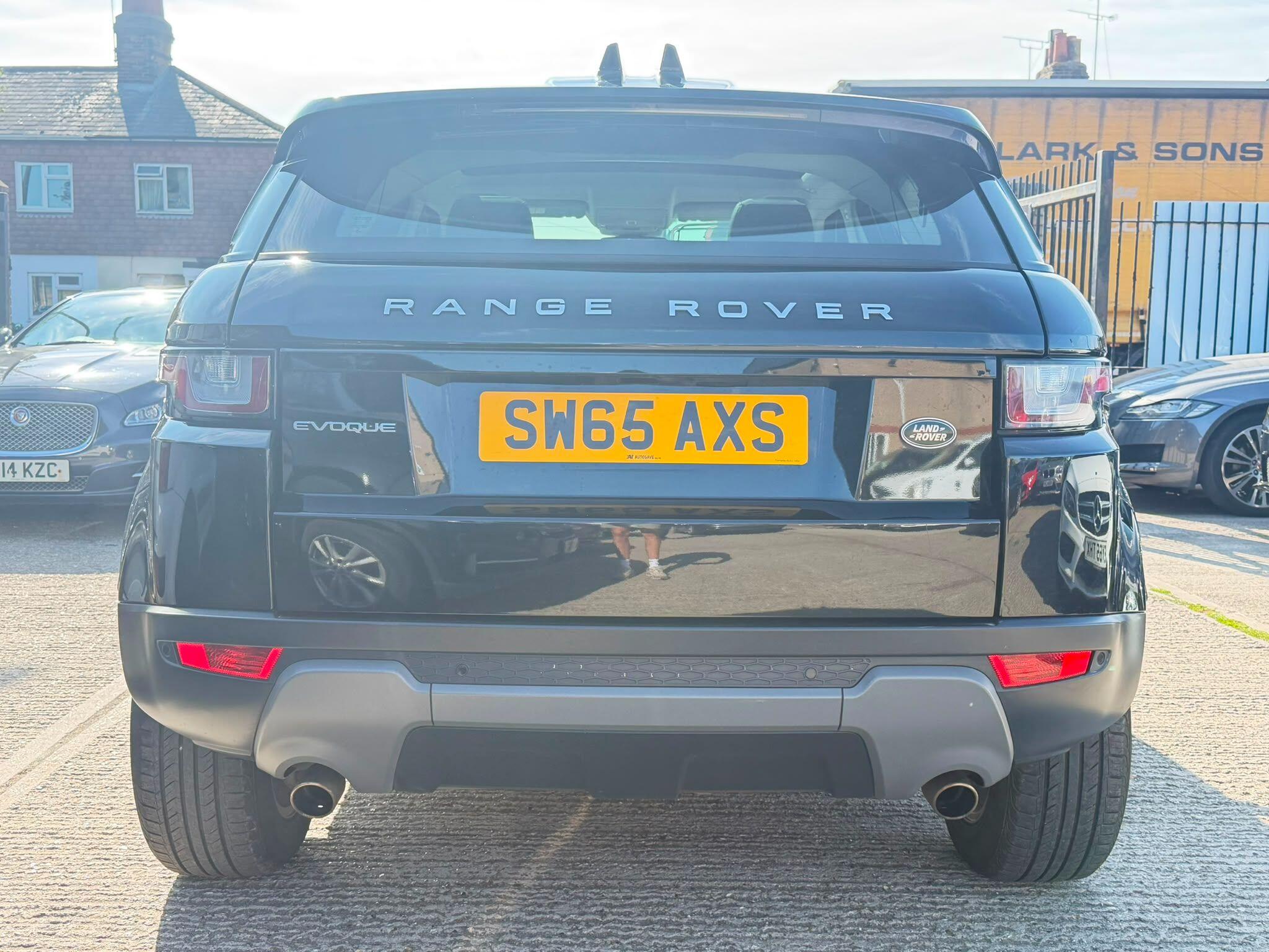 Land Rover Range Rover Evoque view 7