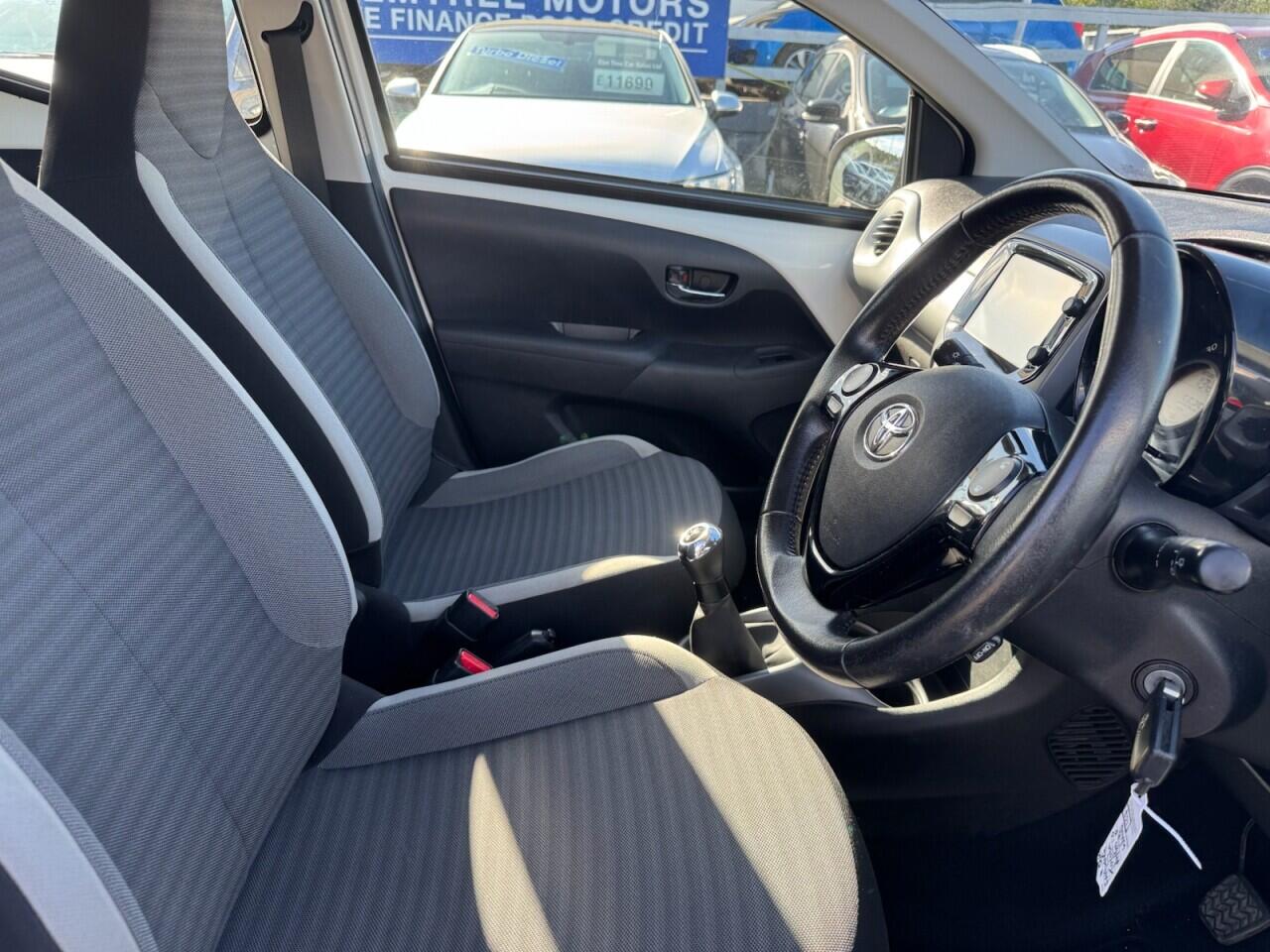 Toyota Aygo view 60