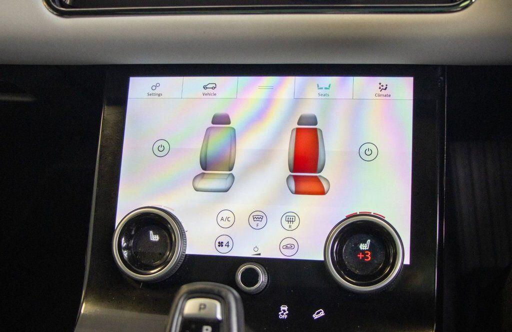 Land Rover Range Rover Evoque view 38