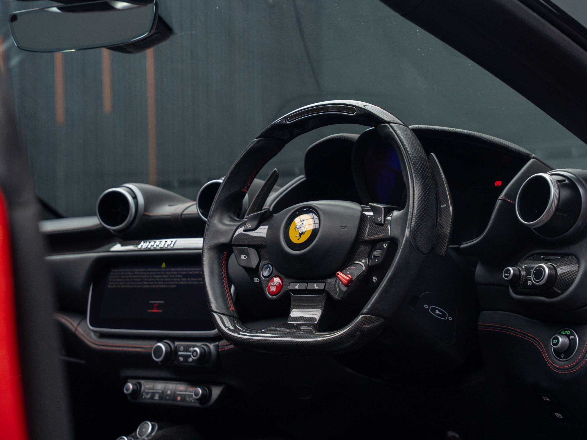 Ferrari Portofino view 24