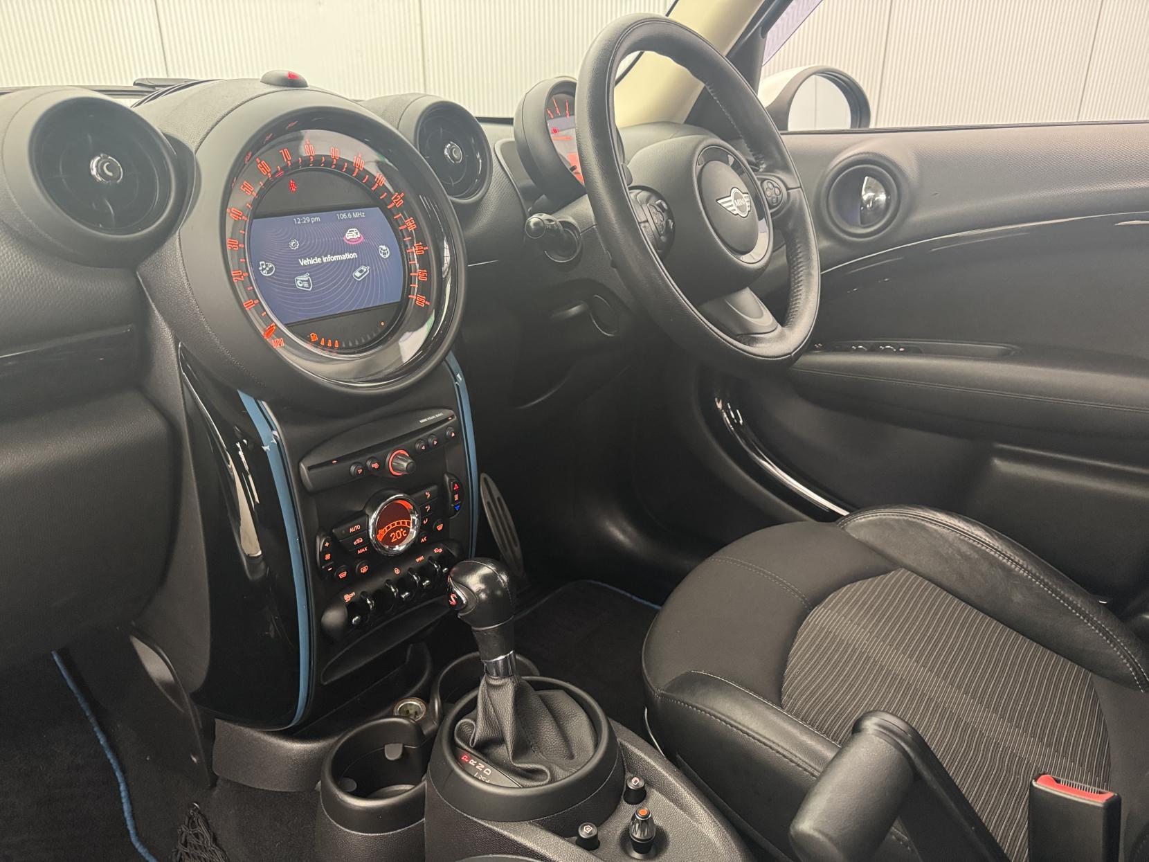 Mini Countryman view 59
