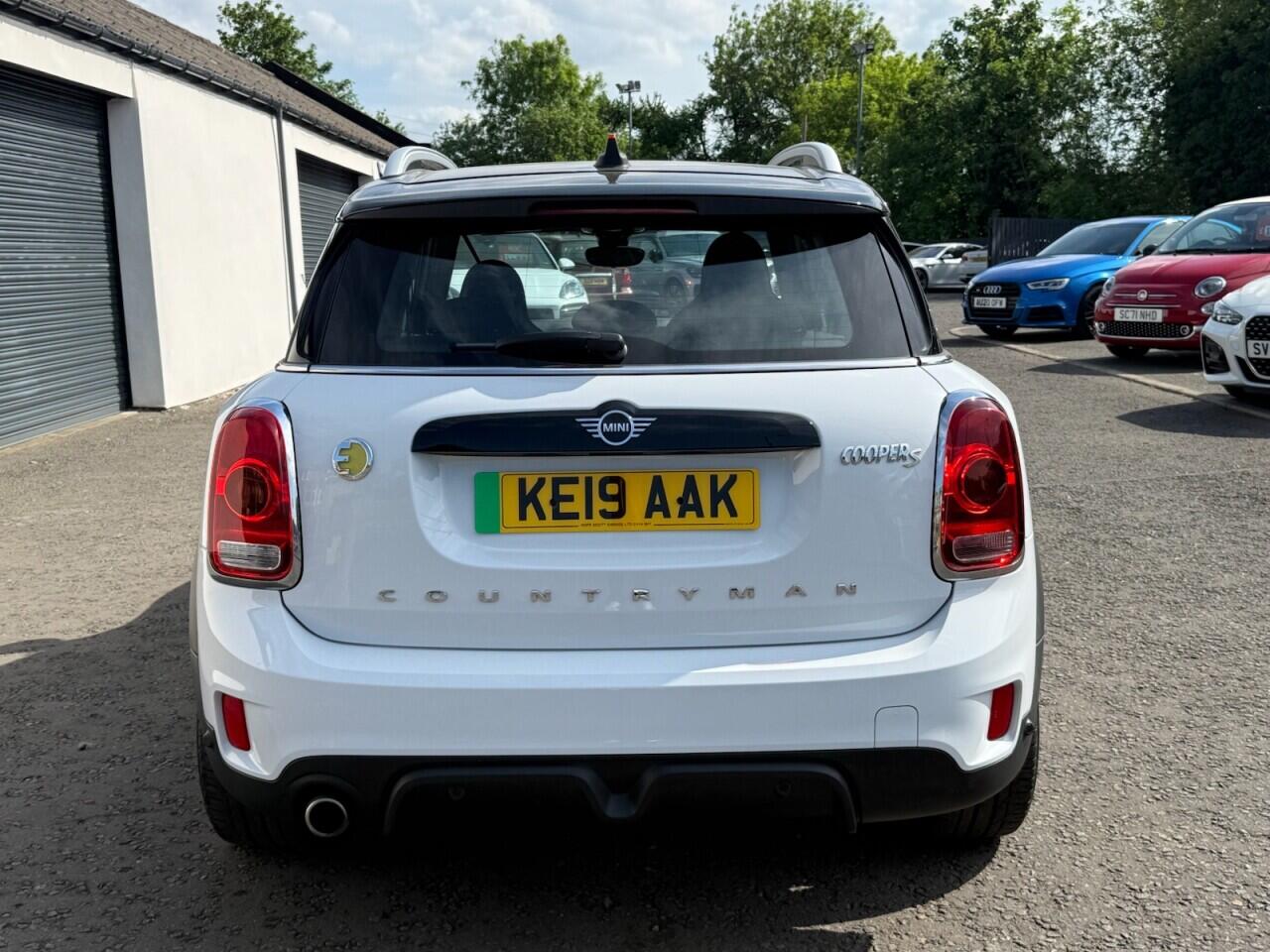 MINI Countryman view 5