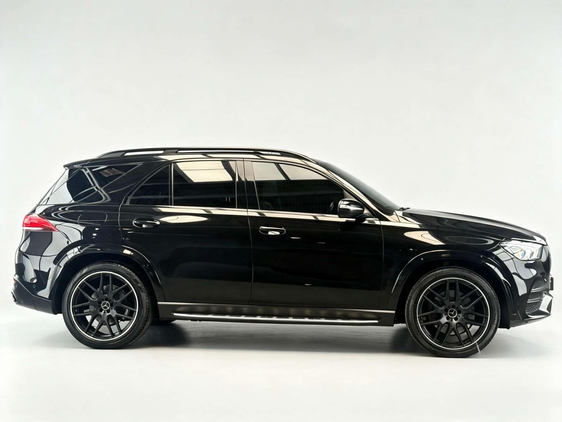 Mercedes-Benz Gle view 13