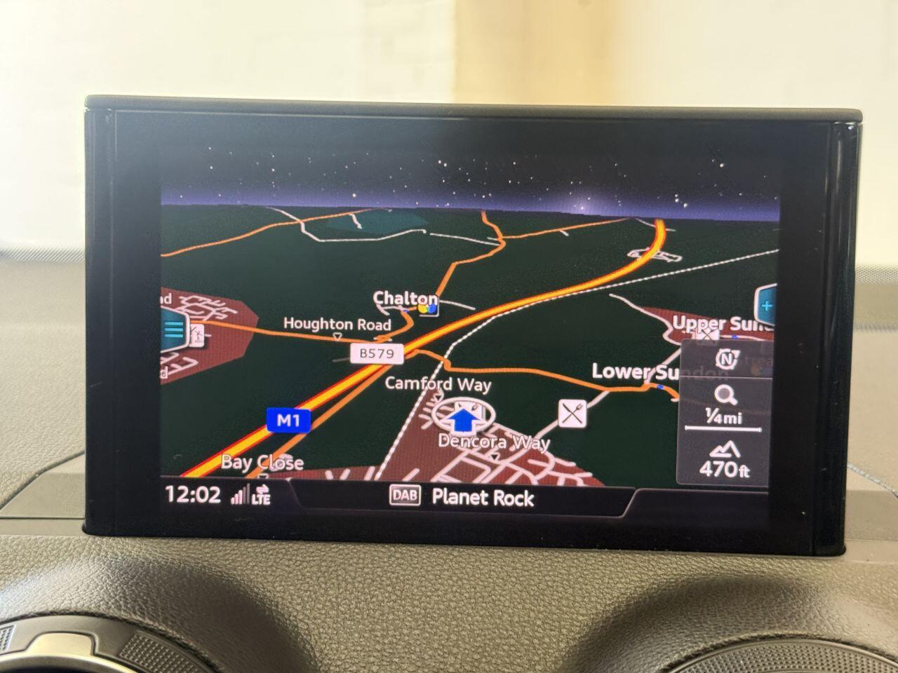 Audi Q2 view 44