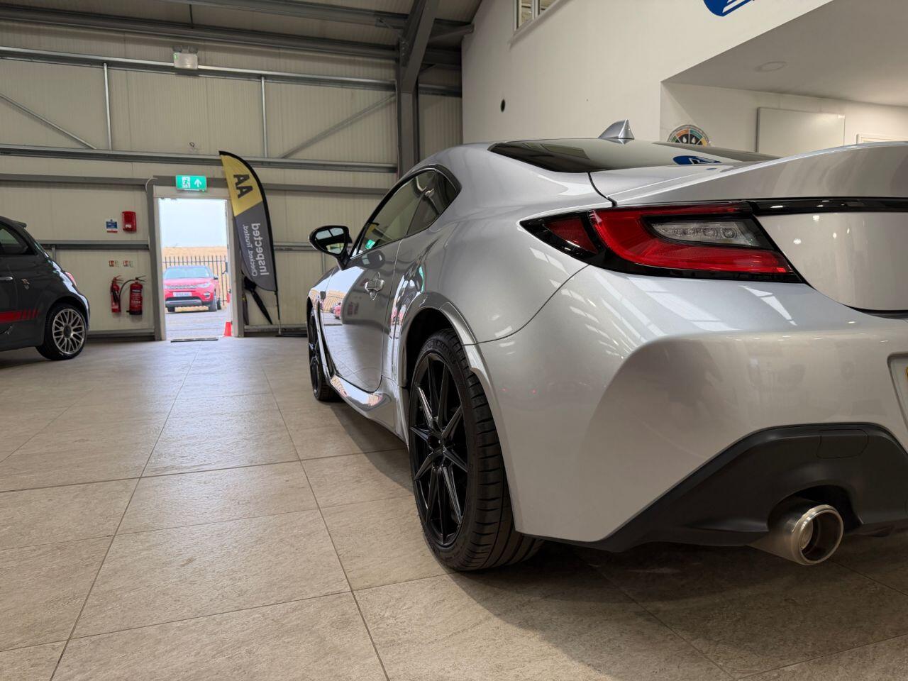 Toyota GR86 view 20