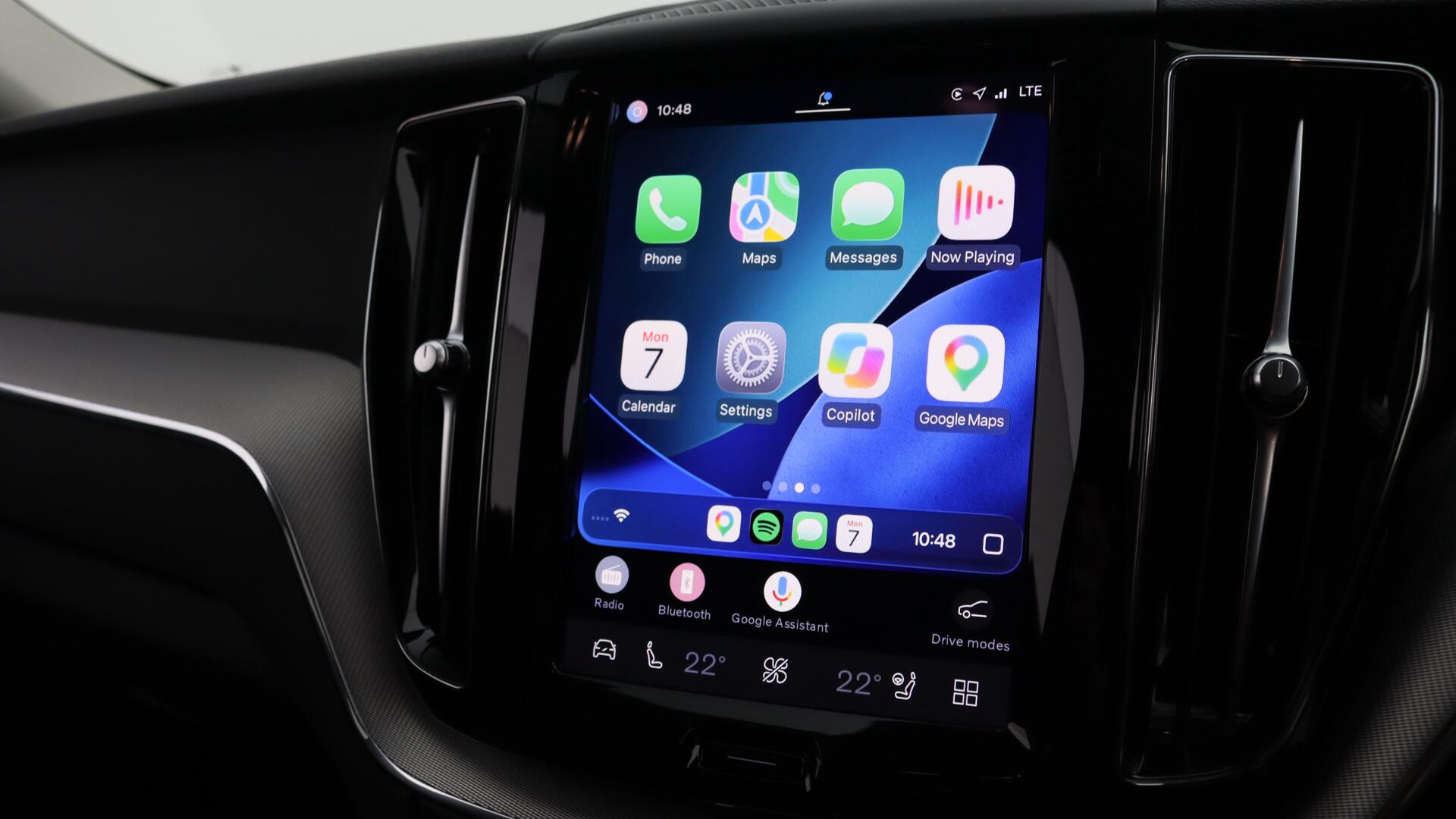 Volvo XC60 view 44
