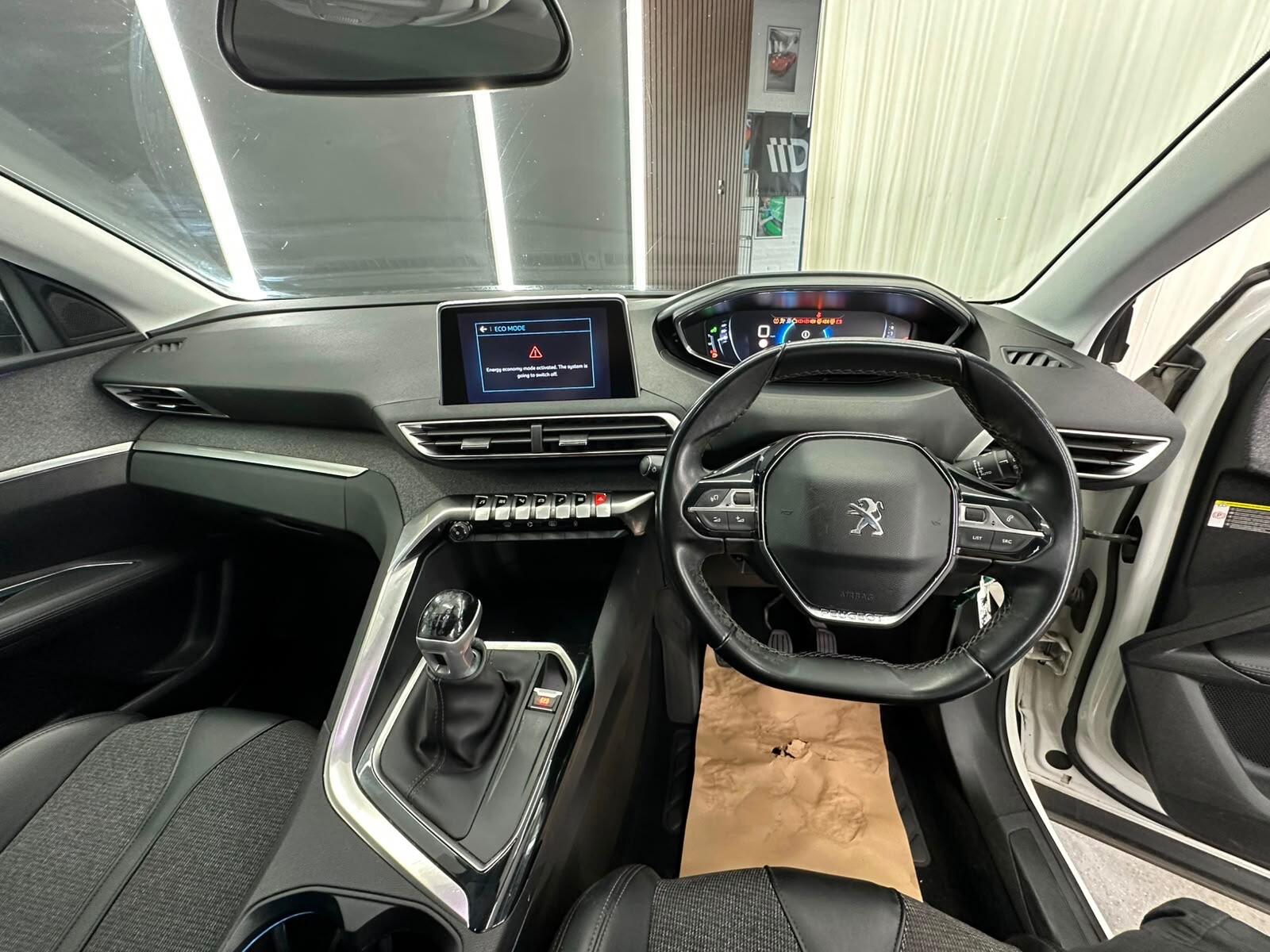 Peugeot 3008 view 33