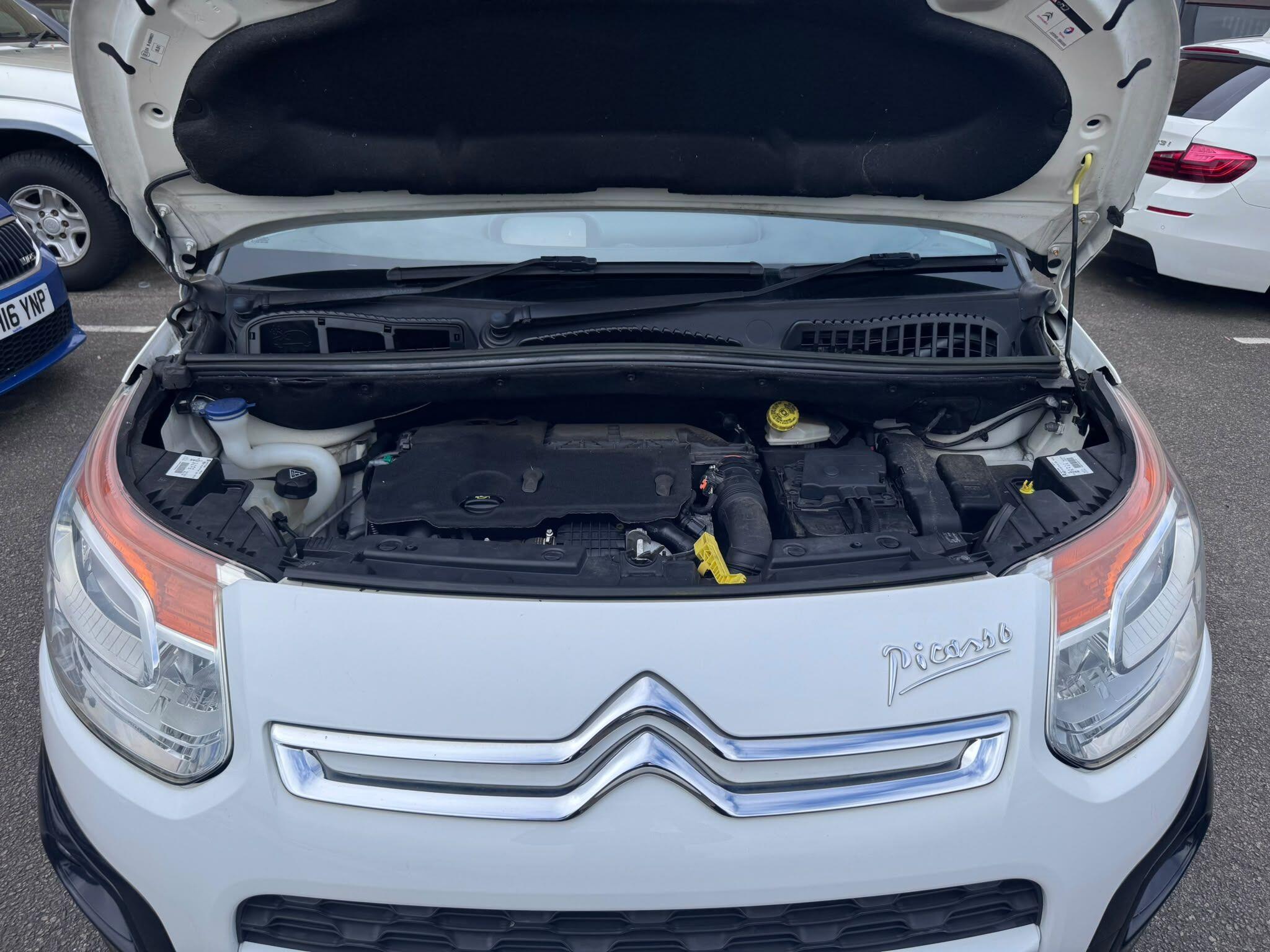 Citroen C3 Picasso view 46